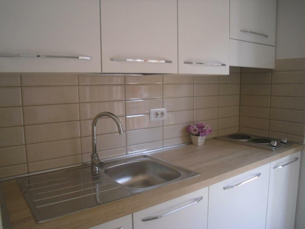 Lovely Little Apartment In Via Aurelia Рим Екстериор снимка