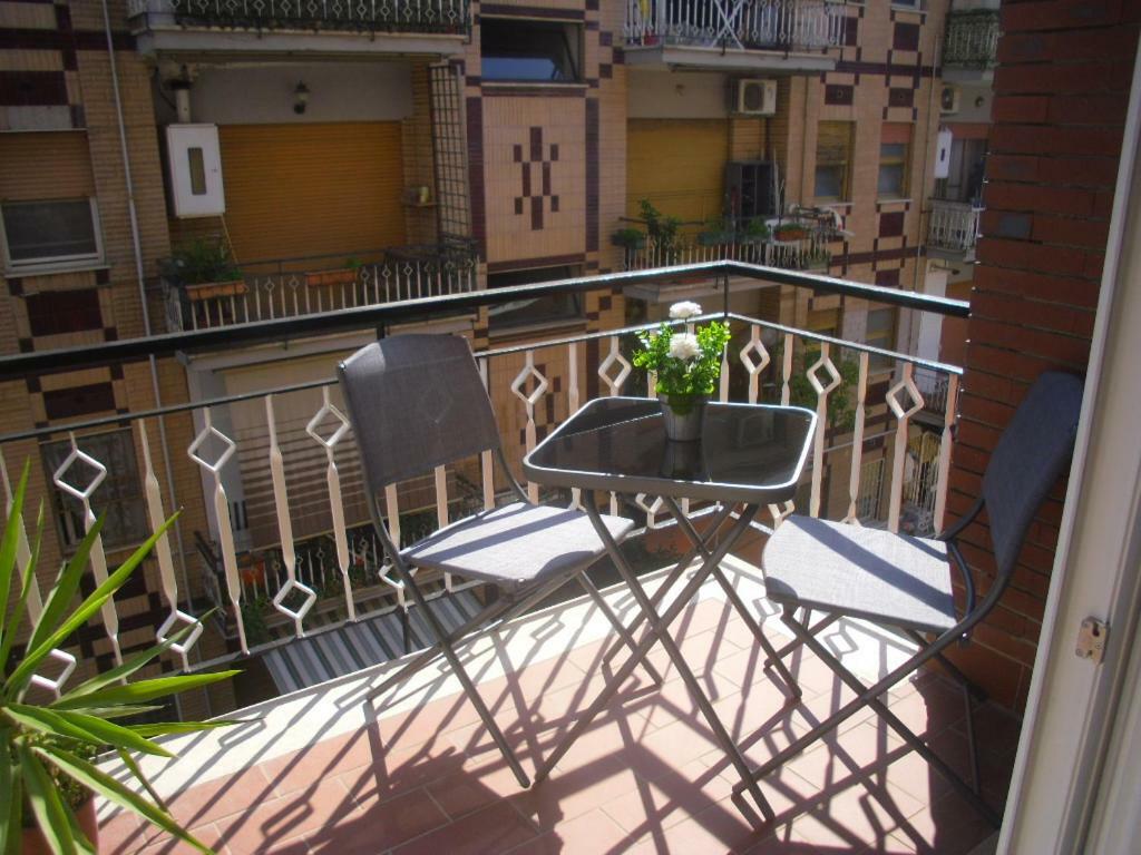 Lovely Little Apartment In Via Aurelia Рим Екстериор снимка